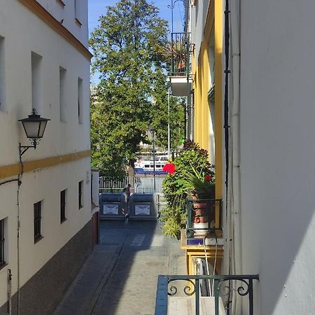 Vive Triana Apartment Sevilla Exterior foto