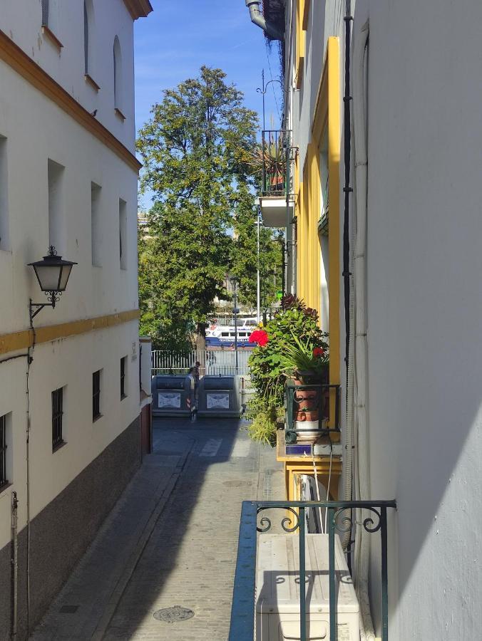 Vive Triana Apartment Sevilla Exterior foto