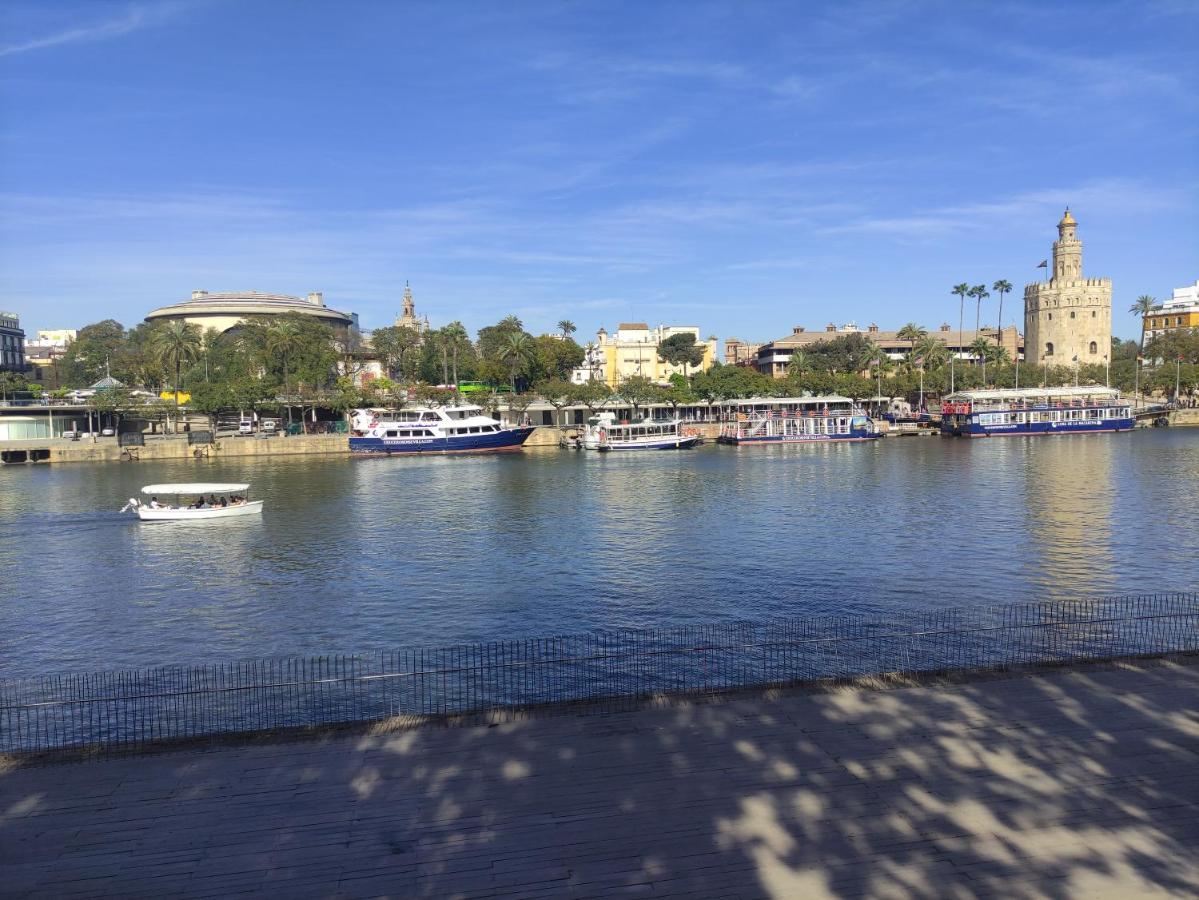Vive Triana Apartment Sevilla Exterior foto